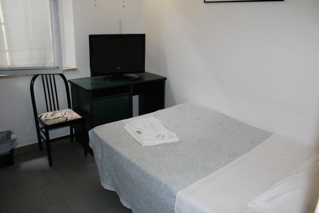 Hotel La Torretta Bramante Rimini Zimmer foto
